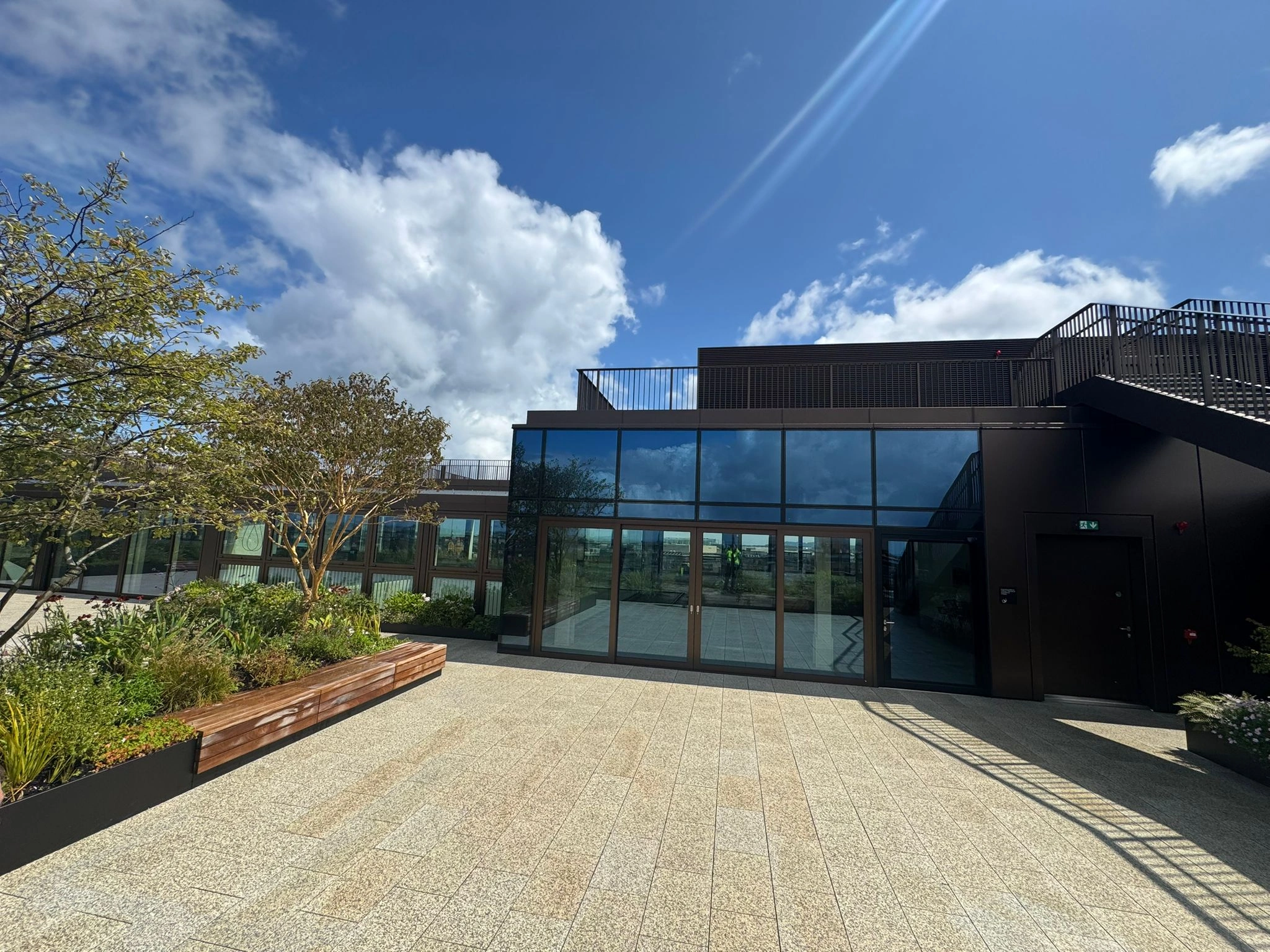Tt Cladding Wilton Park – TT Elite Cladding Ltd.